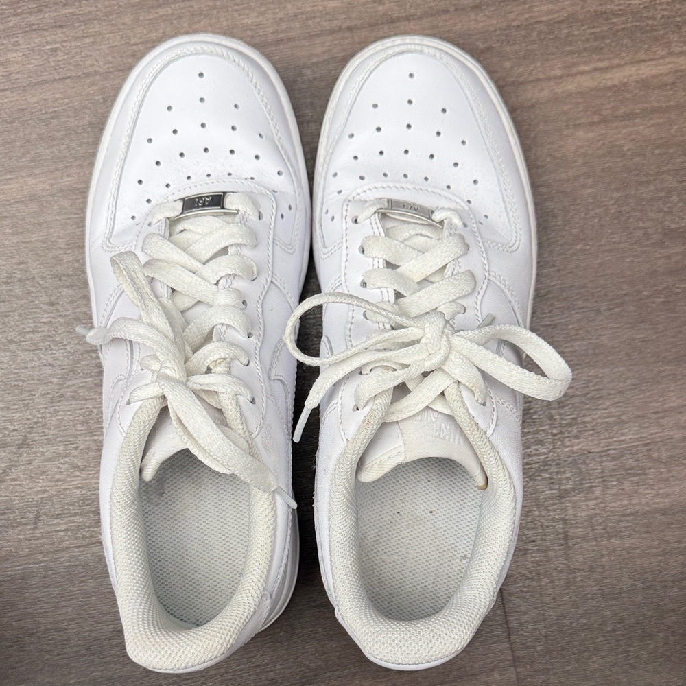 NIKE Air Force 1 White Women’s size 7